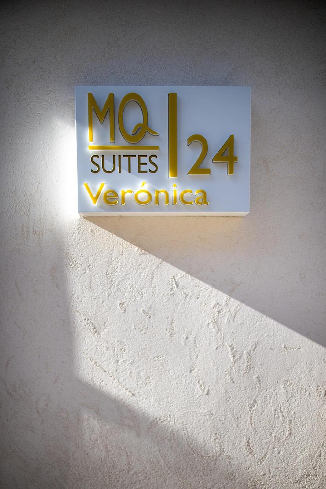 Mq Suites Veronica Valdepenas Exterior photo